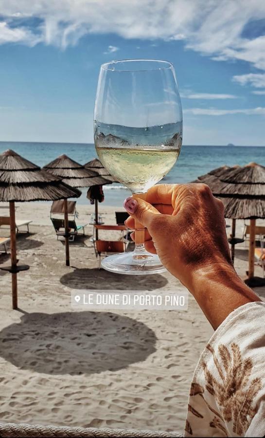 Case Vacanze Il Sogno 2 Porto Pino Bagian luar foto