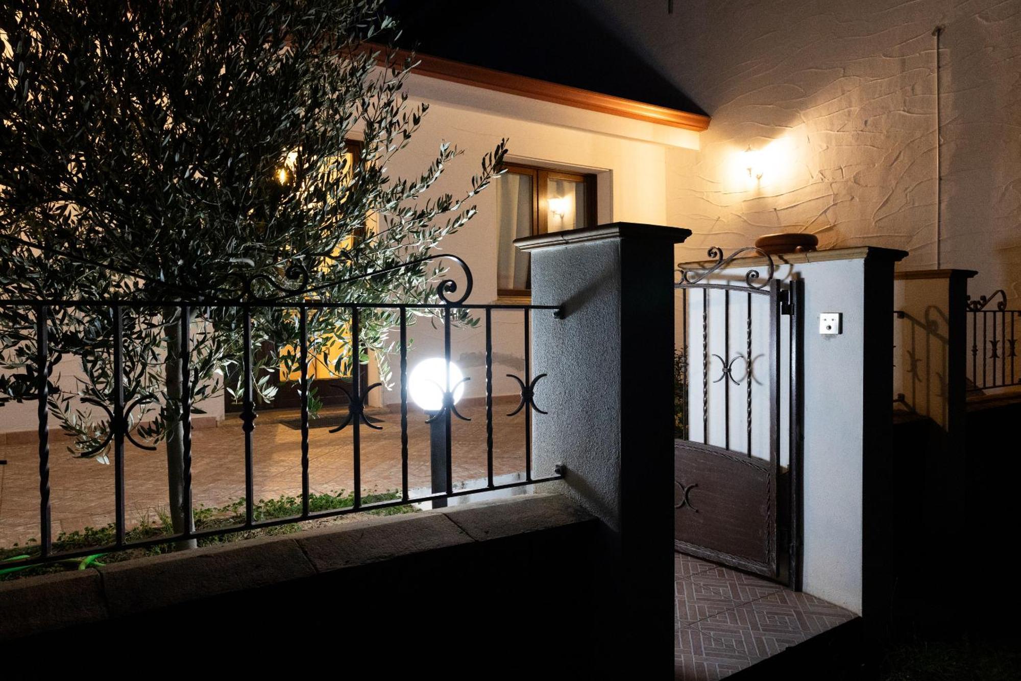 Case Vacanze Il Sogno 2 Porto Pino Bagian luar foto